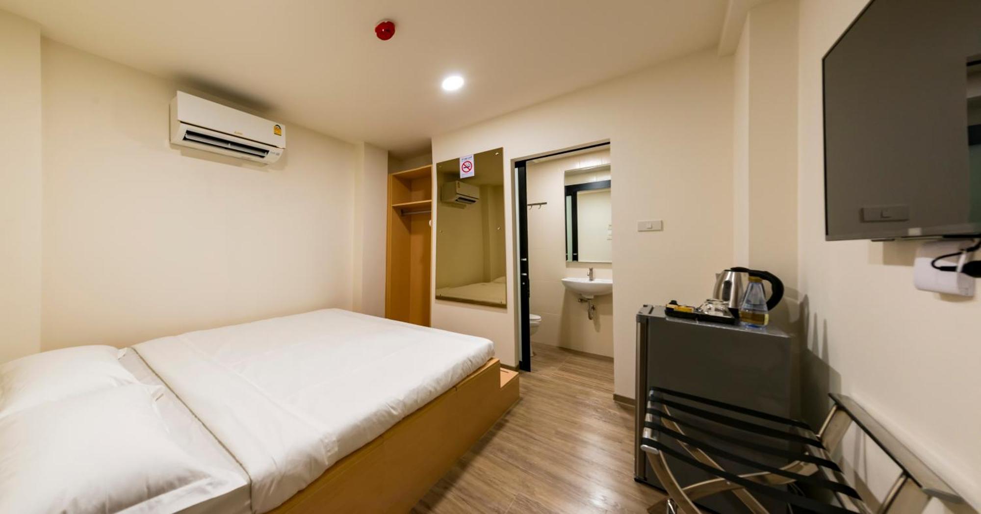 P18 Hotel Bangkok Banguecoque Quarto foto