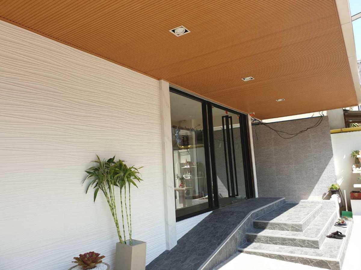 P18 Hotel Bangkok Banguecoque Exterior foto